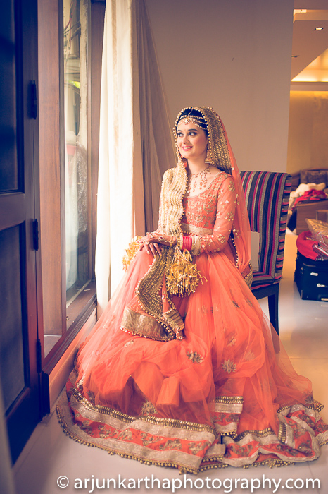 Arjun-Kartha-Candid-Wedding-Photography-Gulveen-Angad-53