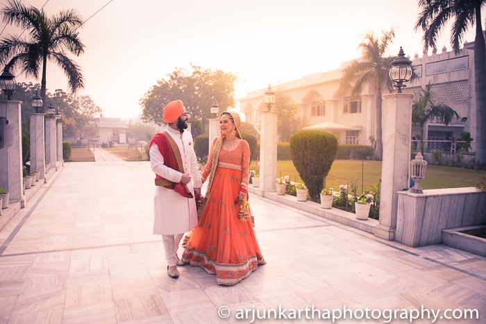 Arjun-Kartha-Candid-Wedding-Photography-Gulveen-Angad-66