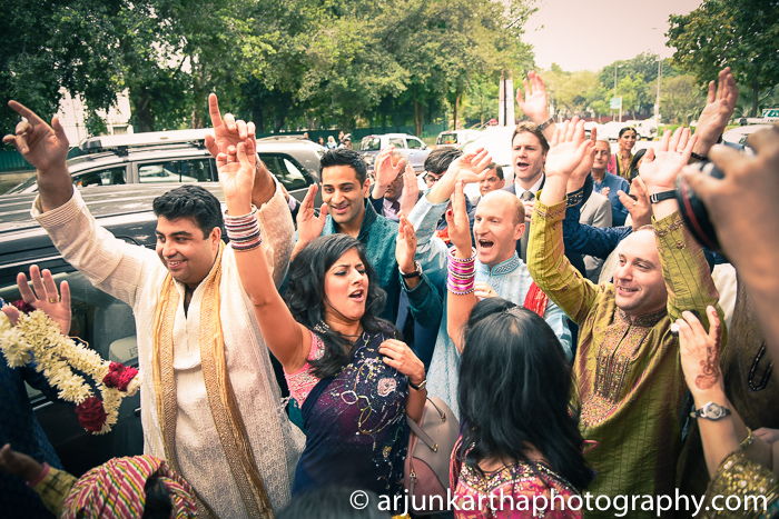 Arjun-Kartha-Candid-Wedding-Photography-Sarika-Avin-107