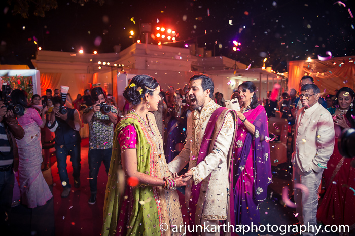Arjun-Kartha-Candid-Wedding-Photography-Sarika-Avin-137