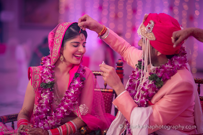 Juhi-Akshay-Real-Wedding-44
