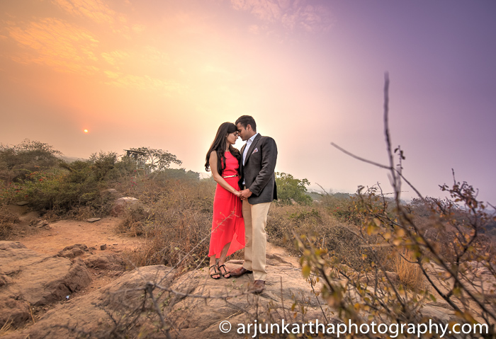 Arjun-Kartha-Candid-Wedding-Photography-Priyanka-Rohan-7