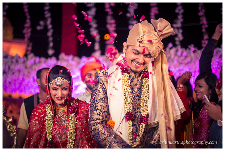 Arjun-Kartha-Candid-Wedding-Photography-Jagmandir-Udaipur-40