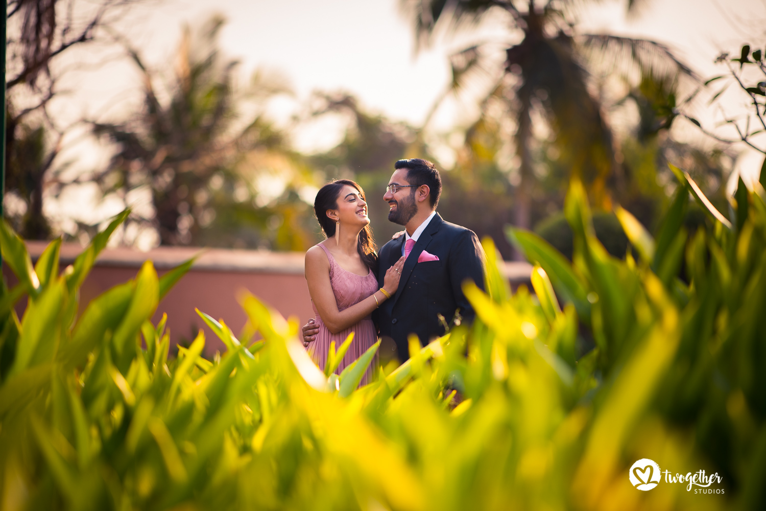 Easy and effective Wedding Poses for Couple Portraits — ROHAN MISHRA  PHOTOGRAPHY