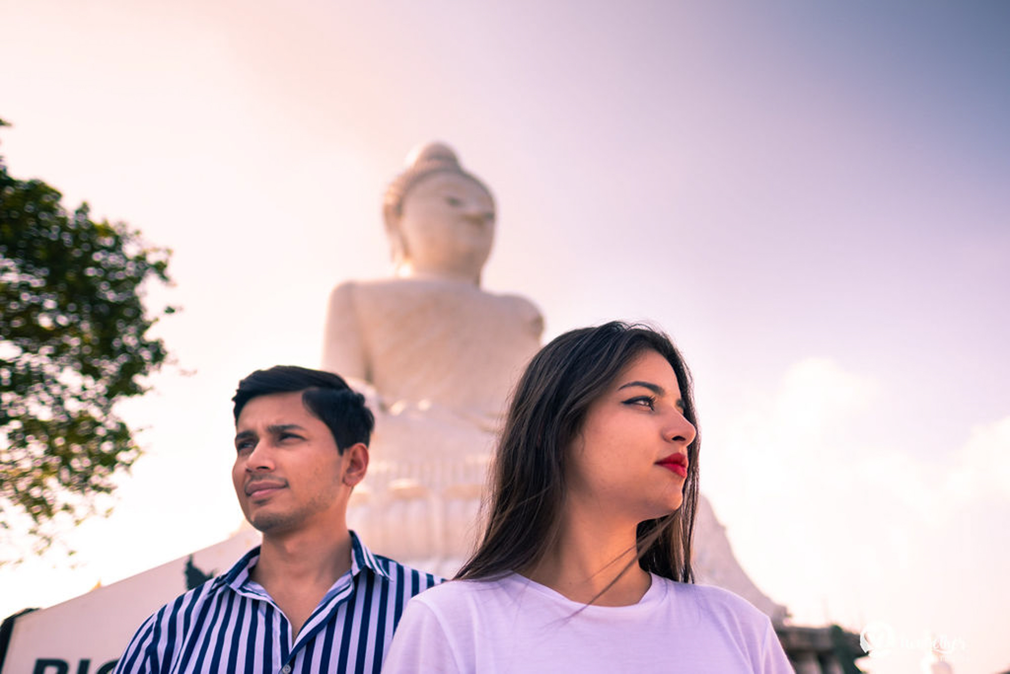 Pre-wedding couple shoot in Phuket's Big Buddha.