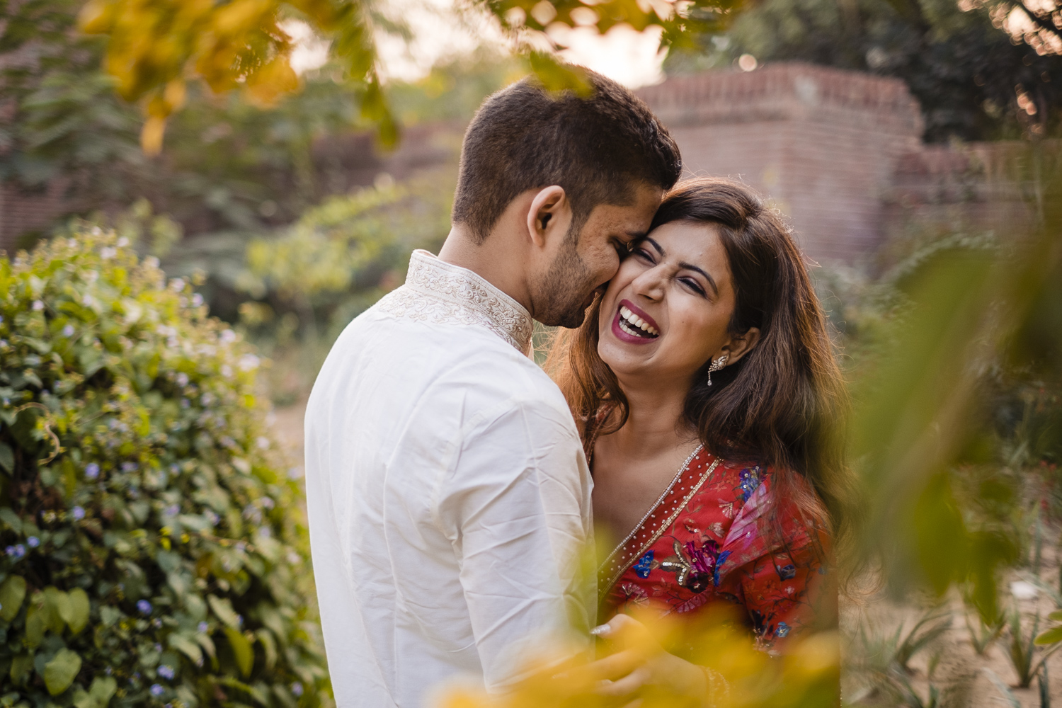 This Couple's Pre-wedding Look will Calm your Hearts like Never Before! |  Wedding couple poses photography, Indian wedding couple photography, Wedding  photoshoot props