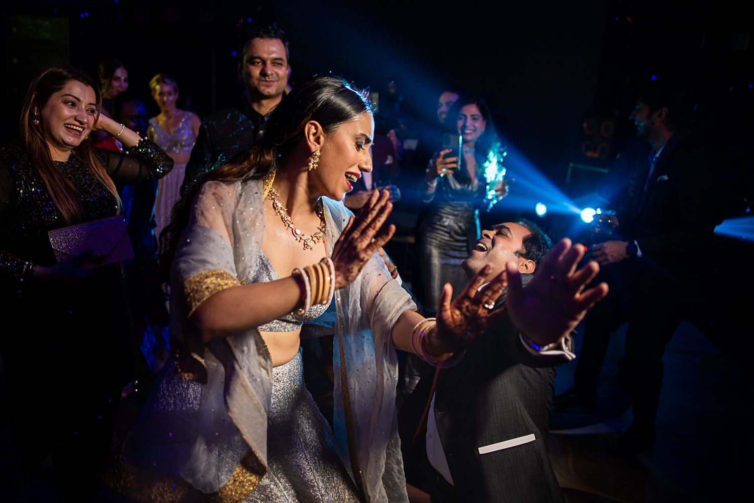 Bride dancing at Reception Morbagh Delhi